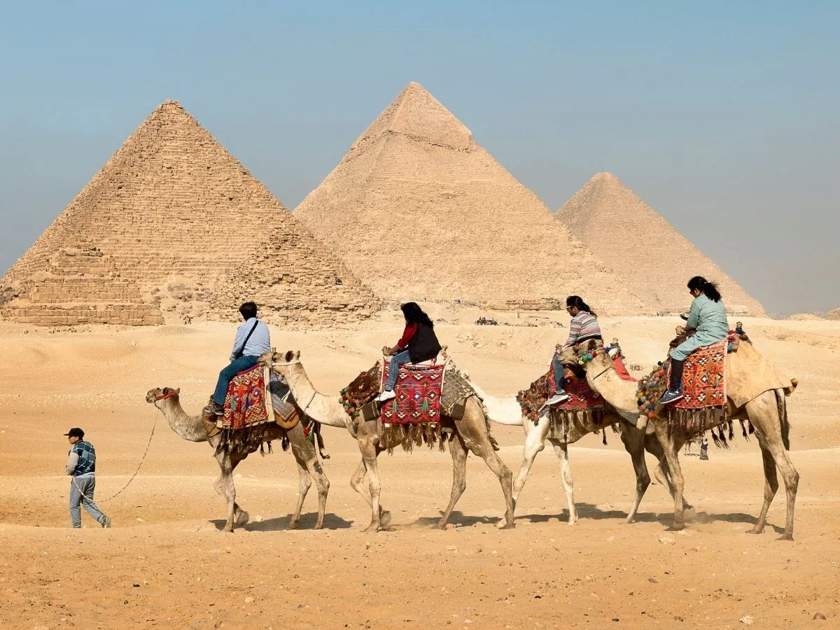 Cairo by Bus — 5